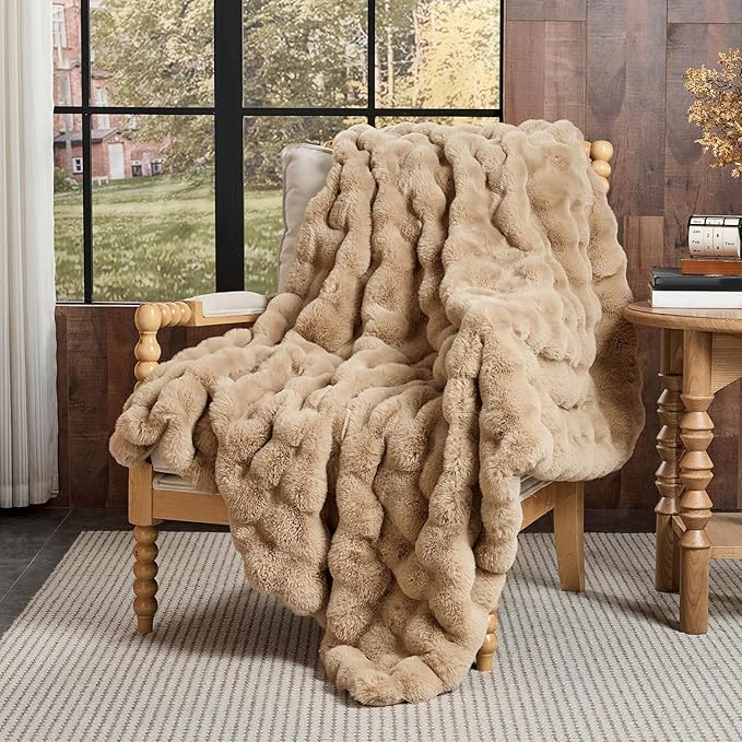 Lotus Karen Queen Size Faux Fur Blanket Khaki - Big Bubble Rabbit Fluff Blanket for Bed, Large Fluffy Fuzzy Cozy Blanket, Thick Furry Plush Shaggy Blankets, 90x90 Inches