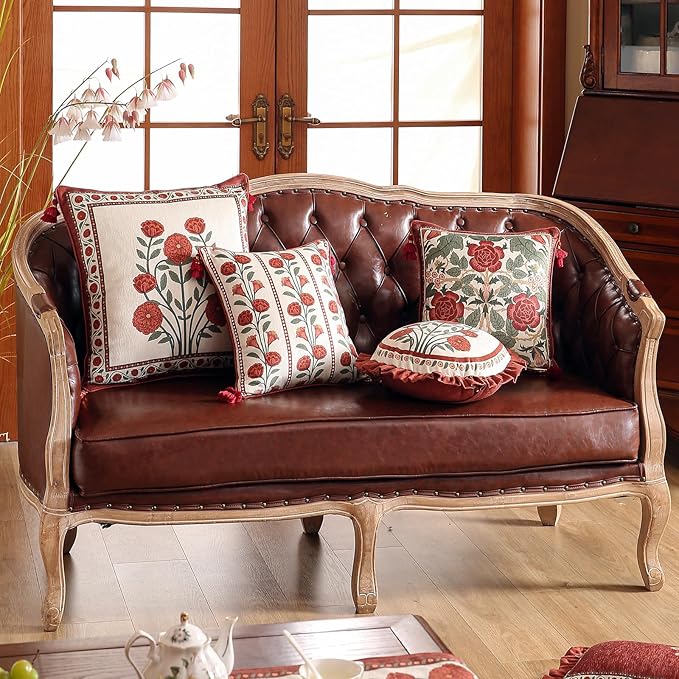 Vintage Round Throw Pillow Covers Pack of 2,Red Cozy Velvet with Leaves and Floral Pattern Pillowcases,Decor Pillows Cushion Covers for Living Room Couch Sofa Bed Car,Diameter 16"