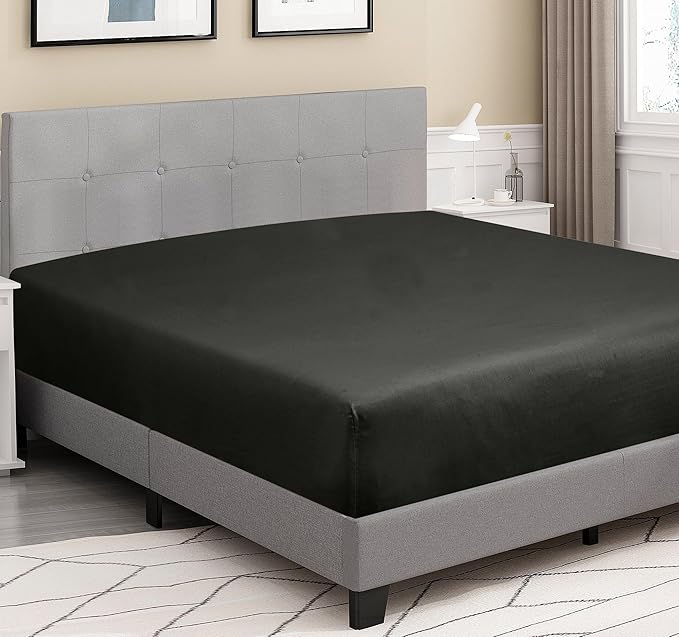 ROYALE LINENS 300 Thread Count 100% Long Staple Combed Cotton Fitted Sheet Queen - Super Soft Deep Pocket Bottom Sheet - Fitted Sheets Only - Elastic Sheets (Queen, Black)