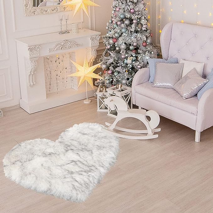uxcell Heart Shaped Rugs for Bedroom,Small Aesthetic Carpet Girls,Cute Shaggy Floor Mirror Mat,Pastel Furry Throw Rug 2.3ftx3ft, White and Black