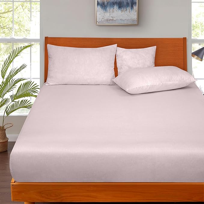 ROYALE LINENS 300 Thread Count 100% Long Staple Combed Cotton Fitted Sheet King - Super Soft Deep Pocket Bottom Sheet - Fitted Sheets Only - Elastic Sheets (King, Lavender)