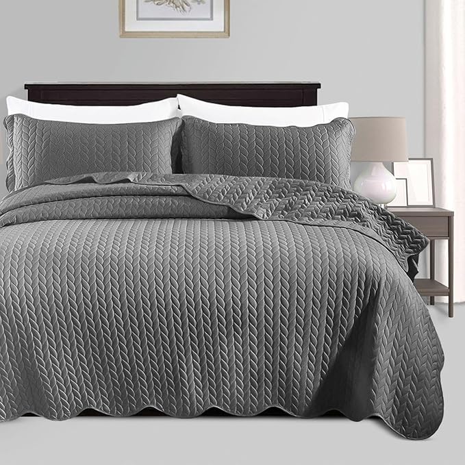 IR Imperial Rooms Queen Quilt Bedding Set Size (90" x 96") + 2 Pillow Shams (20" x 26"+ 2") - 3 Pcs All Season Lightweight Reversible Microfiber Coverlet Embossed Quilt Bedspread (Grey)