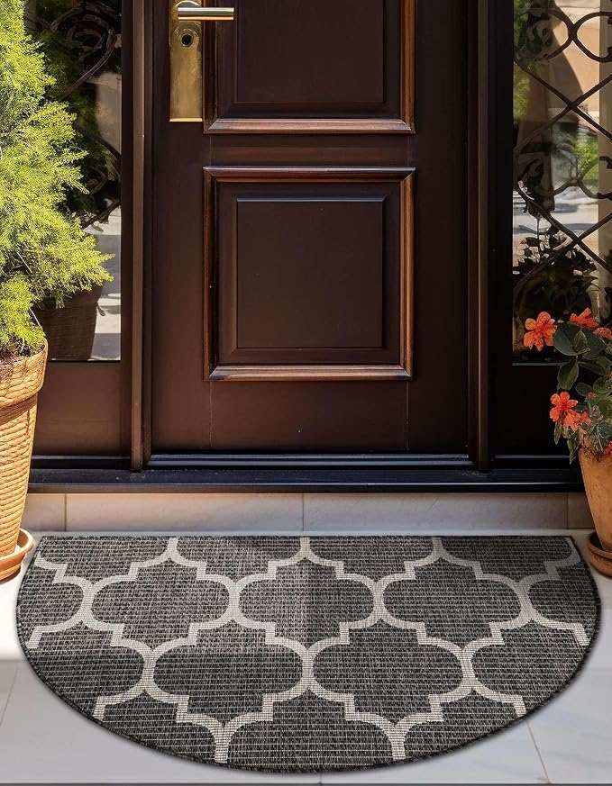 Unique Loom Outdoor Trellis Collection Area Rug (2' 7" x 4' 1" Hearth Black/Ivory)