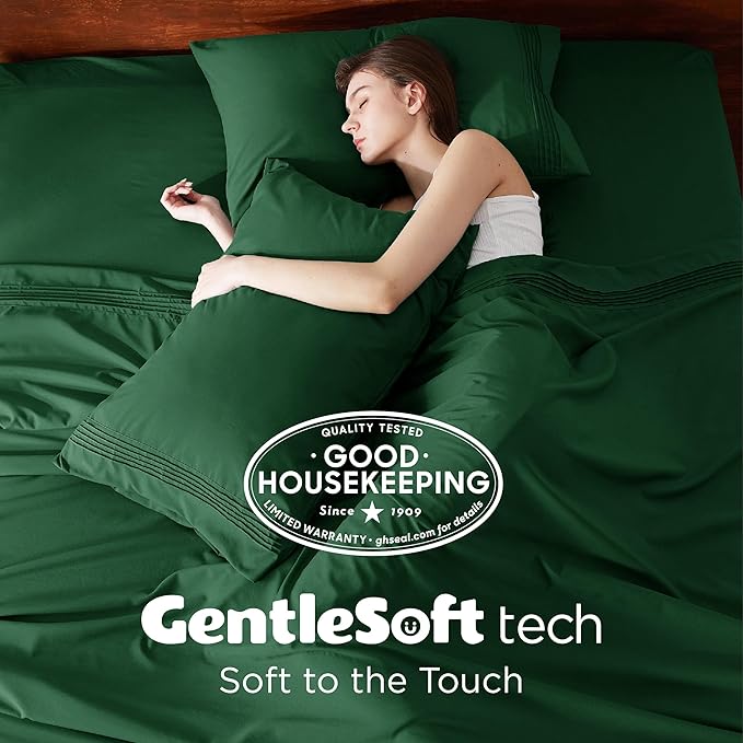 Bedsure Deep Pocket King Sheet Set - Fits Mattresses Up to 21 Inches Thick - 4 Piece GentleSoft Bed Sheets, Moisture Wicking, Soft & Cooling Bedsheet & Pillowcases, Easy & Secure Fit, Emerald Green