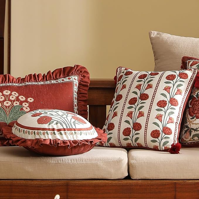 Vintage Round Throw Pillow Covers Pack of 2,Red Cozy Velvet with Leaves and Floral Pattern Pillowcases,Decor Pillows Cushion Covers for Living Room Couch Sofa Bed Car,Diameter 16"