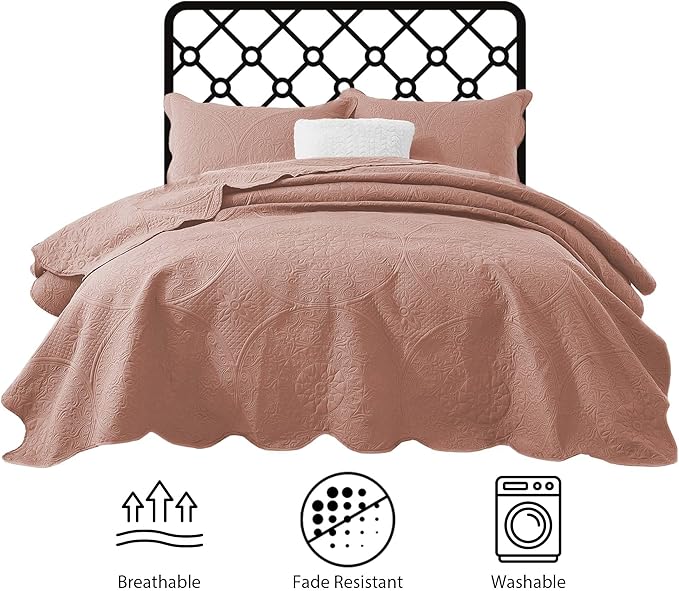 IR Imperial Rooms 10 Pack Twin Quilt Bedding Set (68" x 86") - Bulk Wholesale for Hotels, Guest Bedroom & Airbnbs - Lightweight Microfiber Reversible Floral Embossed Quilts Bedspreads (Peach)