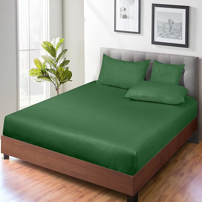 ROYALE LINENS 300 Thread Count 100% Long Staple Combed Cotton Fitted Sheet Twin XL - Super Soft Deep Pocket Bottom Sheet - Fitted Sheets Only - Elastic Sheets (Twin XL, Hunter Green)