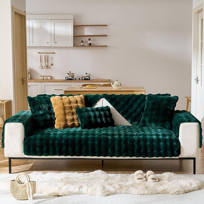 Christmas Faux Fur Decorative Throw Pillow Cover Plush Thick Bubble Pillow Covers Luxury Soft Cozy Accent Pillowcase for Spring Sofa Living Room Couch Bed (Dark Green,12"x20")