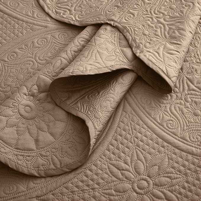 IR Imperial Rooms King Quilt Bedding Set Size (106" x 96") + 2 Pillow Shams (20" x 36"+ 2") - 3 Pcs All Season Lightweight Reversible Microfiber Coverlet Floral Embossed Quilt Bedspread (Beige)
