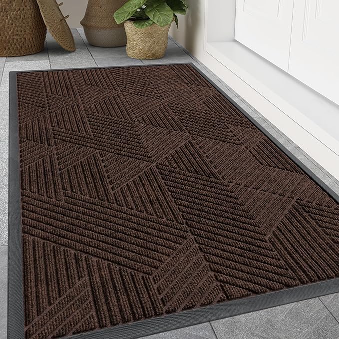 Smiry Front Door Mat Outside Entrance, Heavy Duty Sturdy Natural Rubber Doormat, Trap Dirt and Moisture, Easy Clean Low Profile Mats for Indoor Outdoor Entry, Irregular Triangle (59x35, Dark Brown)