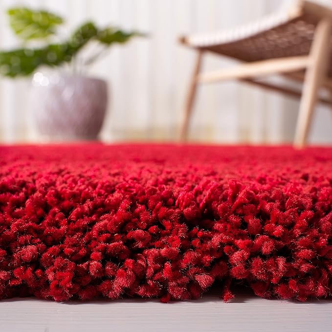 SAFAVIEH Milan Shag Collection Runner Rug - 2' x 6', Red, Solid Design, Non-Shedding & Easy Care, 2-inch Thick Ideal for High Traffic Areas in Living Room, Bedroom (SG180-4040)