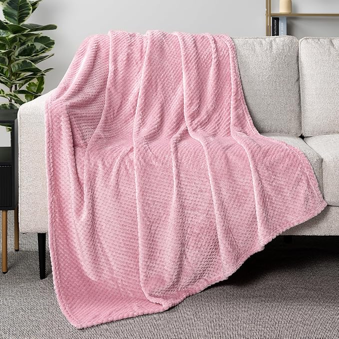 PAVILIA Light Pink Throw Blanket for Couch Bed, Soft Fleece Throws for Sofa Chair, Fuzzy Waffle Textured Blanket, Cozy Warm Lightweight All Season Blanket Throw, 50x60