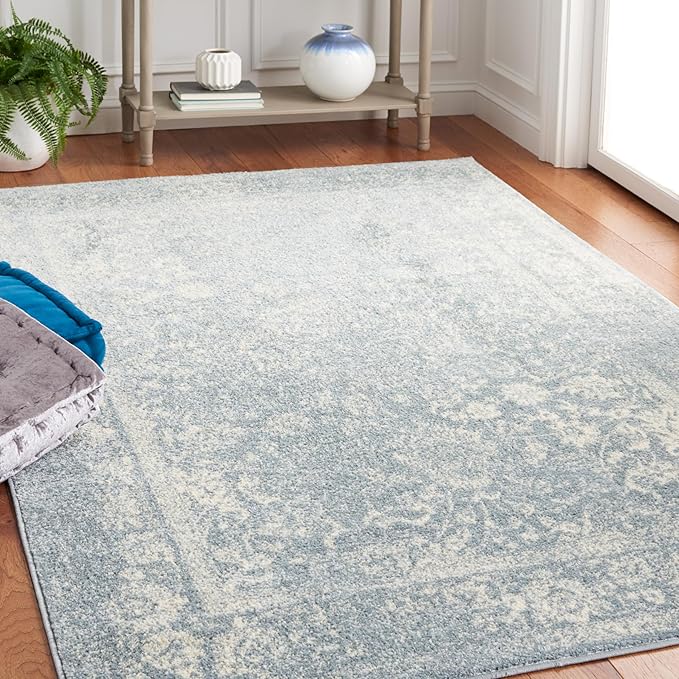 SAFAVIEH Adirondack Collection Area Rug - 5'1" x 7'6", Slate & Ivory, Distressed Vintage Floral Design, Non-Shedding & Easy to Clean, Ideal for Living Room, Bedroom, Dining Space (ADR109T)