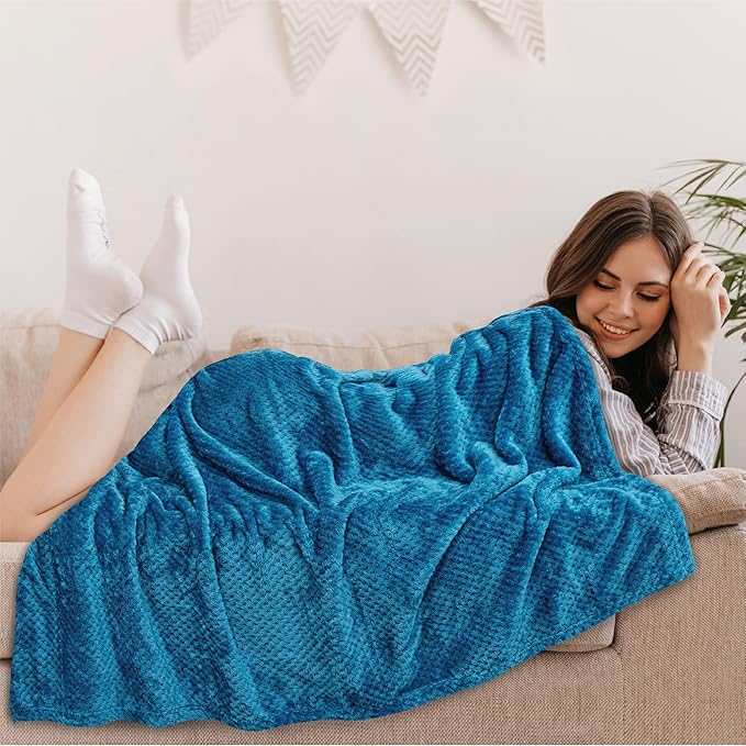 PAVILIA Turquoise Blue Throw Blanket for Couch, Twin Bed, Soft Fleece Throws for Sofa Chair, Fuzzy Waffle Textured Blanket, Cozy Warm Lightweight All Season Blanket Throw, 60x80