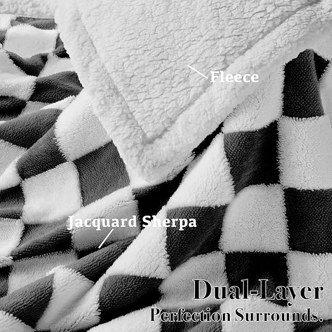 Checkered Dog Blanket, Blue Jacquard Sherpa Blankets for Small Dog and Cats, Cute Aesthetic Style Fluffy Fleece Pets Blanket for Couch Protection Washable, 40"x50"