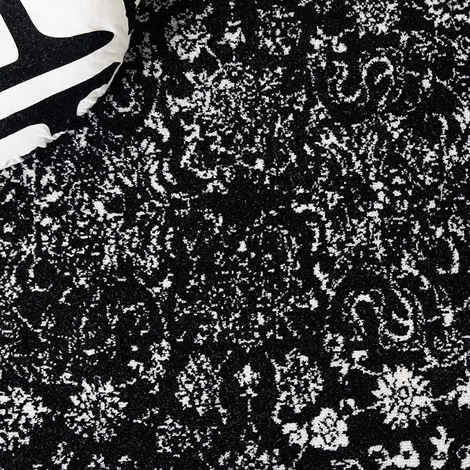 SAFAVIEH Adirondack Collection Runner Rug - 2'6" x 8', Black & Ivory, Distressed Vintage Floral Design, Non-Shedding & Easy to Clean, Ideal for Hallway, Foyer, Entryway, Bedroom (ADR109Z)