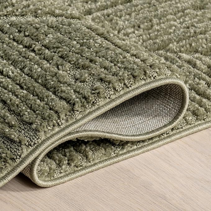 nuLOOM Kerry Green, 7'10" x 10', Geometric, Soft and Cozy, High Traffic, Stain Resistant, Easy Clean, Durable Area Rug for Bedroom, Living Room, Dining Space, Den, Foyer, Entryway