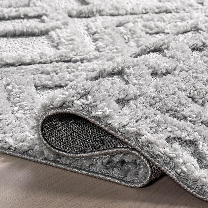 nuLOOM Akia Light Grey, 3' x 5', Geometric Lattice, Tasseled, Soft and Textured, High Traffic, Stain Resistant, Durable Area Rug for Bedroom, Living Room, Dining Space, Den, Foyer, Entryway