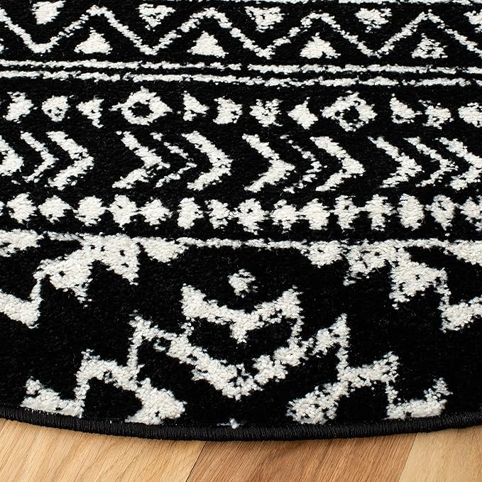 SAFAVIEH Tulum Collection Area Rug - 11' Round, Black & Ivory, Moroccan Boho Tribal Design, Non-Shedding & Easy to Clean, Ideal for Living Room, Bedroom, Dining Space (TUL272Z)