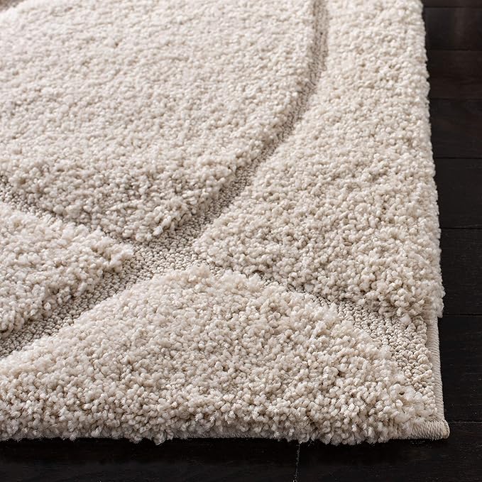 SAFAVIEH Florida Shag Collection Accent Rug - 2'3" x 4', Creme & Creme, Non-Shedding & Easy Care, 1.2-inch Thick Ideal for High Traffic Areas in Entryway, Living Room, Bedroom (SG471-1111)