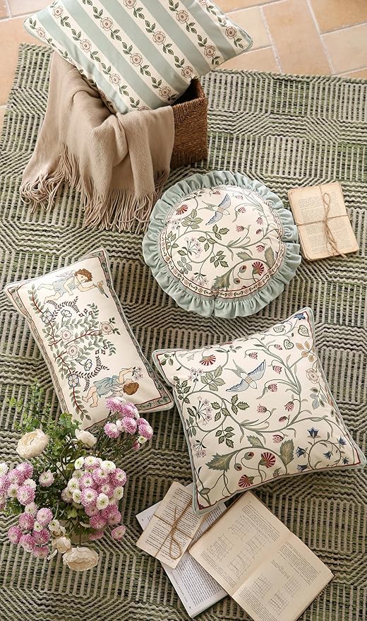 Square Throw Pillow Covers Pack of 2,Green Cozy Velvet Farmhouse with Birds and Flowers Pattern Pillowcases,Decoration Pillows Cushion Covers for Couch Sofa Bed Car Chair,18"x18"
