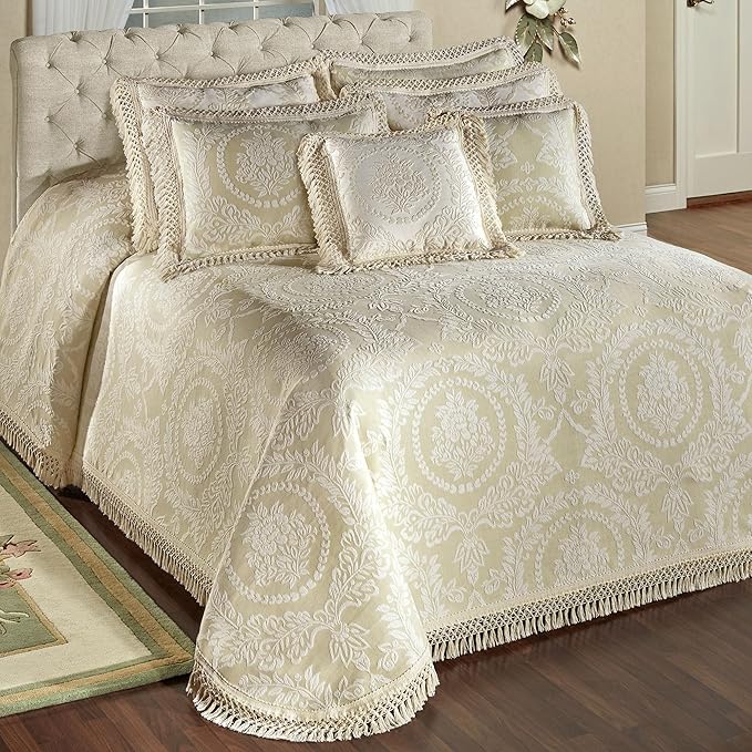 Timeless Vintage Style Bedding with Fringe Edges | Neutral Sage and Ecru | Textured Matelasse Rose Medallions and Leaves | 5-Pc Lightweight Bed Set: Oversized Full Bedspread & 4 Standard Pillow Shams