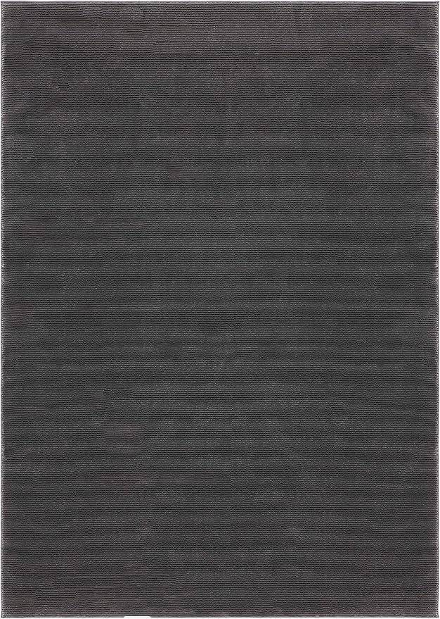 SAFAVIEH Revive Collection Area Rug - 5'3" x 7'7", Charcoal, Solid Design, Non-Shedding & Easy Care, Ideal for High Traffic Areas in Living Room, Bedroom (REV102H)