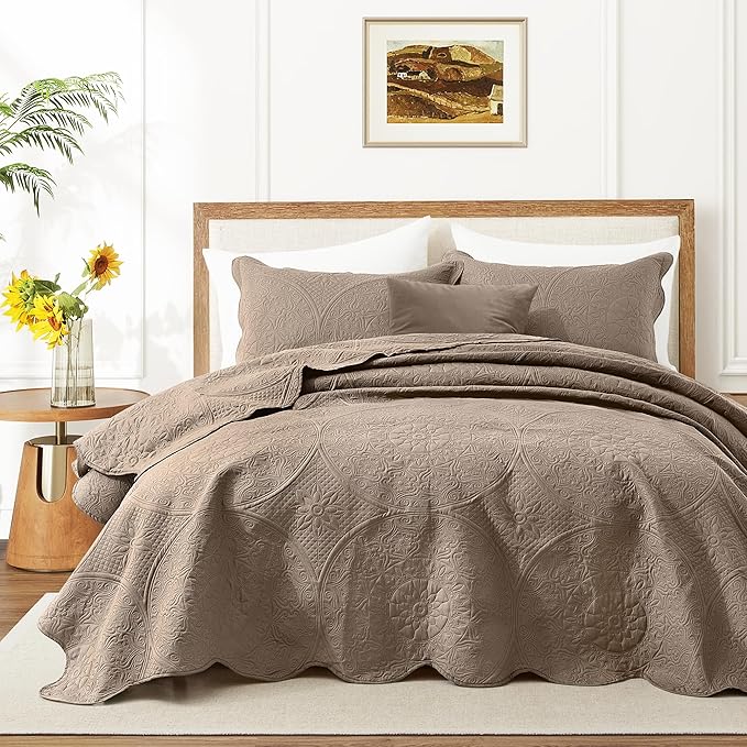 IR Imperial Rooms King Quilt Bedding Set Size (106" x 96") + 2 Pillow Shams (20" x 36"+ 2") - 3 Pcs All Season Lightweight Reversible Microfiber Coverlet Floral Embossed Quilt Bedspread (Beige)