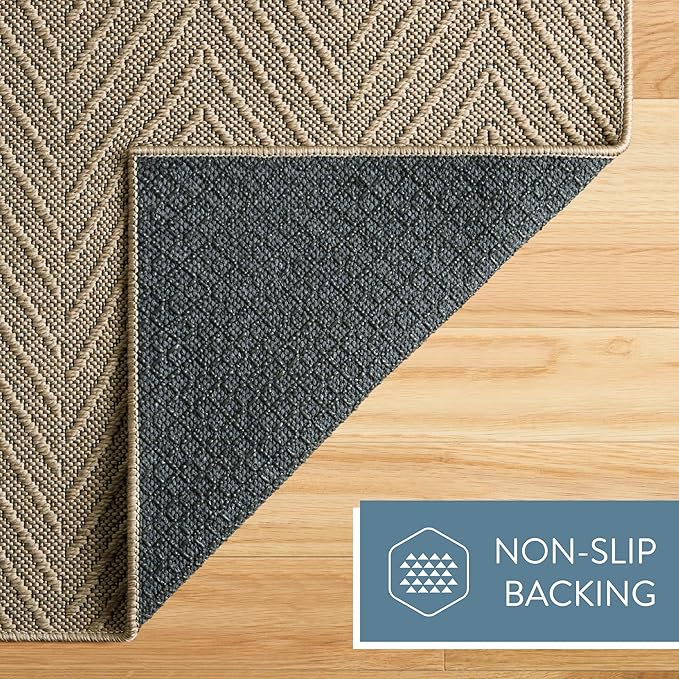 TOWN & COUNTRY BASICS Pax Herringbone Textured Solid Everwash® Washable Area Rug, Low Pile, Non-Slip Backing, Easy Clean Pet & Family Friendly Rug, Brown, 2'11"x4'11"