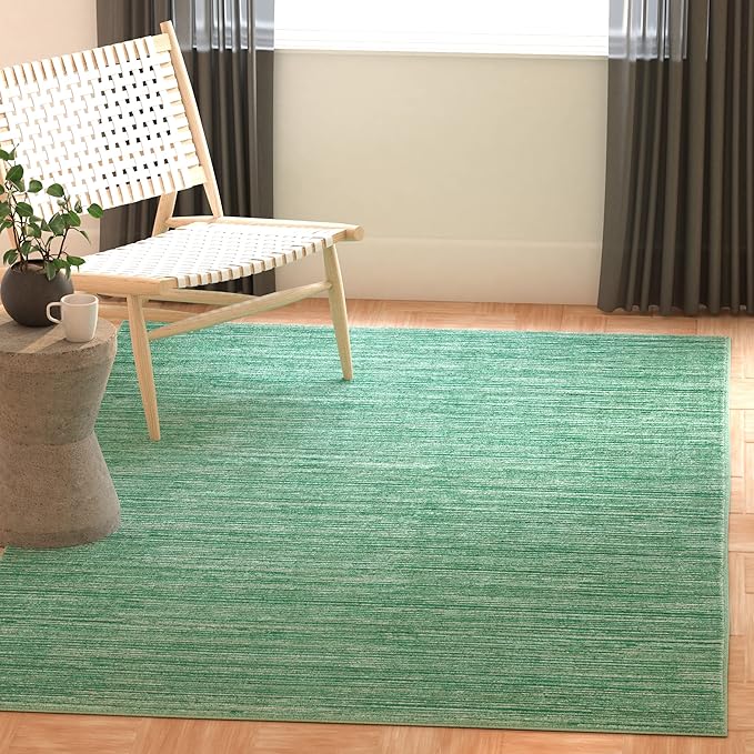 SAFAVIEH Vision Collection Area Rug - 5' Square, Light Green, Modern Ombre Design, Non-Shedding & Easy to Clean, Ideal for Living Room, Bedroom, Dining Space (VSN606X)
