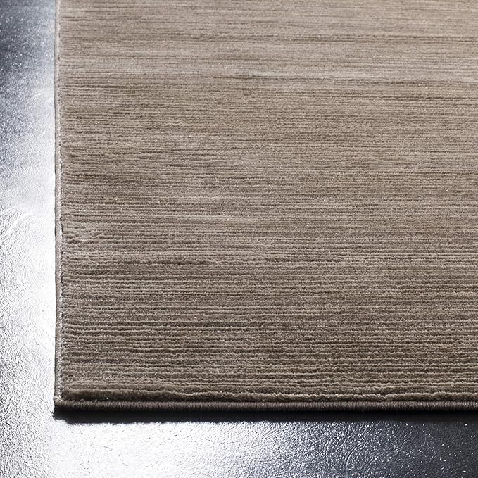 SAFAVIEH Area Rug 6x9 - Vision Collection - Light Brown, Modern Ombre Design, Non-Shedding & Easy to Clean, Ideal for Living Room, Bedroom, Dining Space (VSN606C)