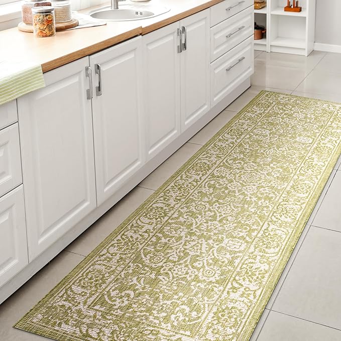 JONATHAN Y Weave Floral Indoor Outdoor Runner Rug 2X8 Green/Cream, Tela Bohemian Textured for Backyard, Patio, Porch, Easy-Cleaning, High Traffic, Pet-Friendly, Non-Shedding (SMB100D-28)