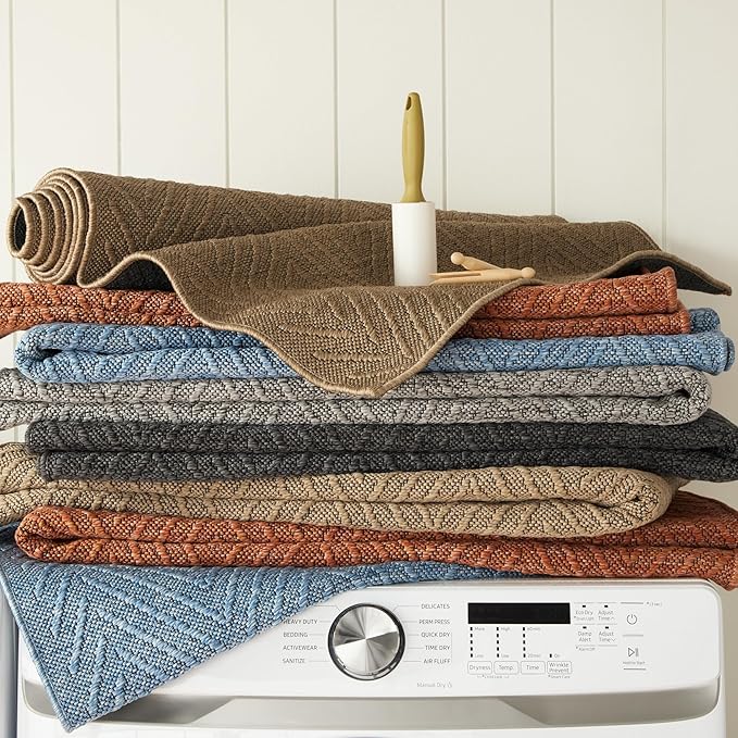 Town & Country Basics Pax Herringbone Textured Solid Everwash® Washable Area Rug, Low Pile, Non-Slip Backing, Easy Clean Pet & Family Friendly Rug, Brown, 4'11"x7'