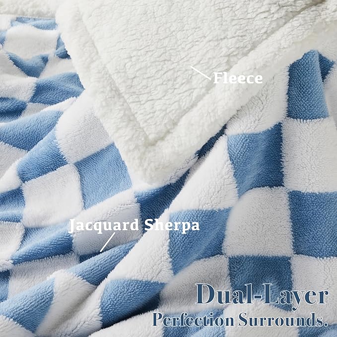 Checkered Dog Blanket, Blue Jacquard Sherpa Blankets for Small Dog and Cats, Cute Aesthetic Style Fluffy Fleece Pets Blanket for Couch Protection Washable, 30"x40"