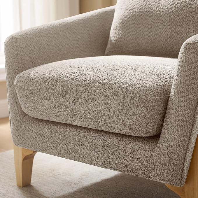 VANOMi 32" Living Room Chairs, Comfy Chair for Bedroom with Thick Cushion, Sharpe Arm Chair for Reading, Office, Apartment, Camel