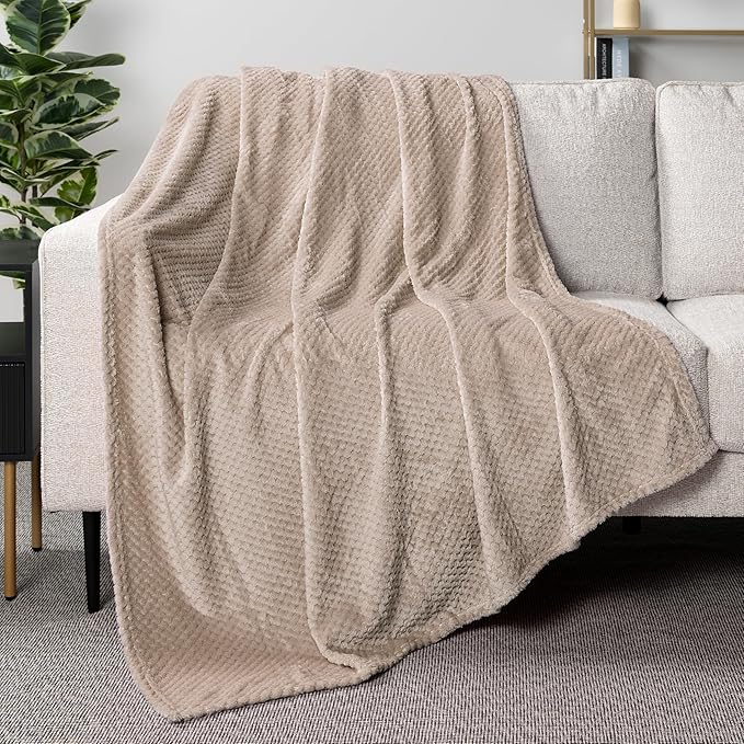PAVILIA Tan Taupe Throw Blanket for Couch, Twin Bed, Soft Fleece Throws for Sofa Chair, Fuzzy Waffle Textured Blanket, Cozy Warm Lightweight All Season Blanket Throw, 60x80