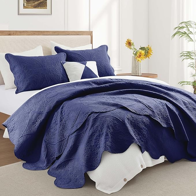 IR Imperial Rooms 10 Pack Twin Quilt Bedding Set (68" x 86") - Bulk Wholesale for Hotels, Guest Bedroom & Airbnbs - Lightweight Microfiber Reversible Floral Embossed Quilts Bedspreads (Navy)