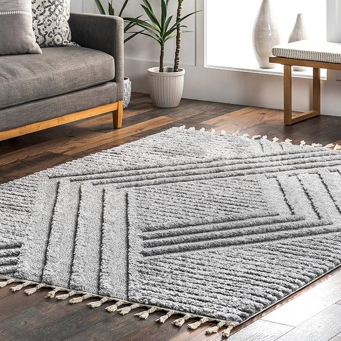 Nuloom Risette Light Grey, 6'7" x 9', Geometric, Soft and Textured, High Traffic, Stain Resistant, Easy Clean, Durable Area Rug for Bedroom, Living Room, Dining Space, Den, Foyer, Entryway