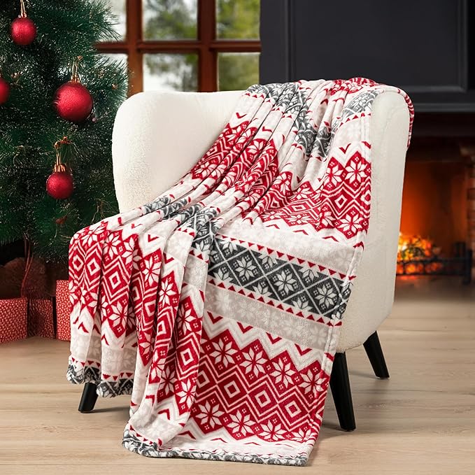 PAVILIA Christmas Throw Blanket | Holiday Christmas Red Fleece Blanket | Soft, Plush, Warm Winter Cabin Throw, 50x60 (Red Snowflakes)