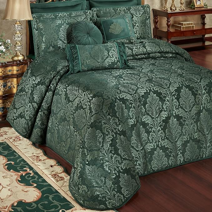 Touch of Class Camelot Luxury Bedding | Emerald Green | Matte Satin Damask on Textured Jacquard-Woven Chenille 6 Piece Set Includes Cal King Quilted Bedspread, 2 King Shams & 3 Decorative Pillows