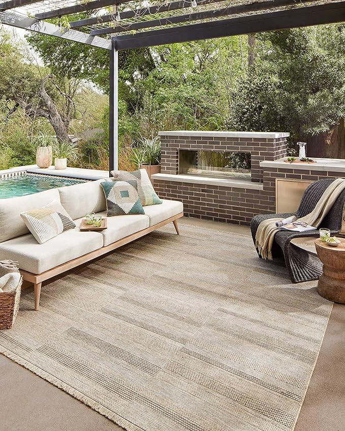 Loloi Dawn Collection Indoor/Outdoor DAW-03 Brown 8'-10" x 12'-2" Area Rug