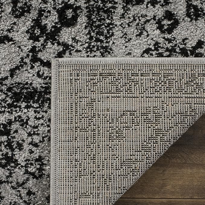 SAFAVIEH Area Rug 6x9 - Adirondack Collection - Grey & Black, Distressed Vintage Floral Design, Non-Shedding & Easy to Clean, Ideal for Living Room, Bedroom, Dining Space (ADR109B)