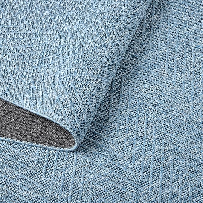 TOWN & COUNTRY BASICS Pax Herringbone Textured Solid Everwash® Washable Area Rug, Low Pile, Non-Slip Backing, Easy Clean Pet & Family Friendly Rug, Blue, 7'10"x10'2"