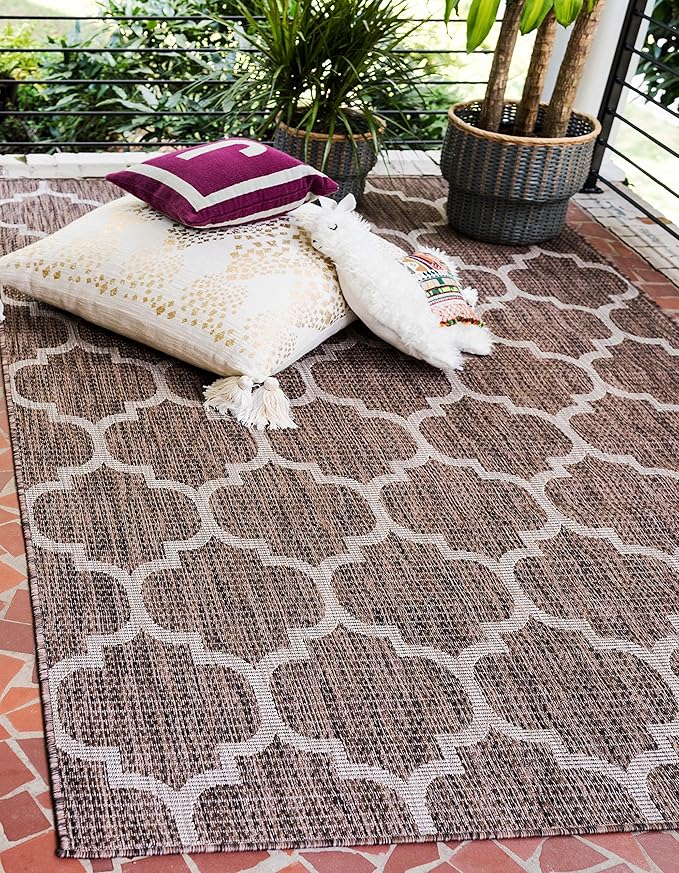Unique Loom Outdoor Trellis Collection Area Rug (6' 1" x 9' Rectangle, Brown/ Ivory)