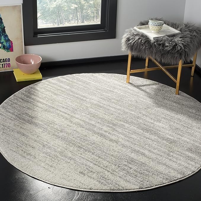SAFAVIEH Adirondack Collection Area Rug - 8' Round, Light Grey & Grey, Modern Ombre Design, Non Shedding & Easy to Clean, Ideal for Living Room, Bedroom, Office, Dining Space (ADR113C)