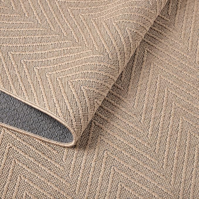 TOWN & COUNTRY BASICS Pax Herringbone Textured Solid Everwash® Washable Runner Area Rug, Low Pile, Non-Slip Backing, Easy Clean Pet & Family Friendly Rug, Brown, 2'5"x10'2"