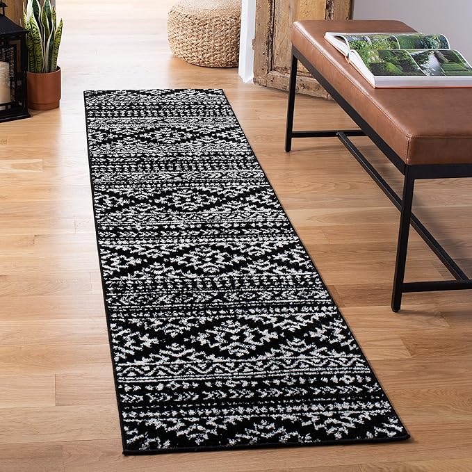 SAFAVIEH Tulum Collection Runner Rug - 2' x 7', Black & Ivory, Moroccan Boho Tribal Design, Non-Shedding & Easy to Clean, Ideal for Living Room, Hallway, Foyer, Entryway, Bedroom (TUL272Z)