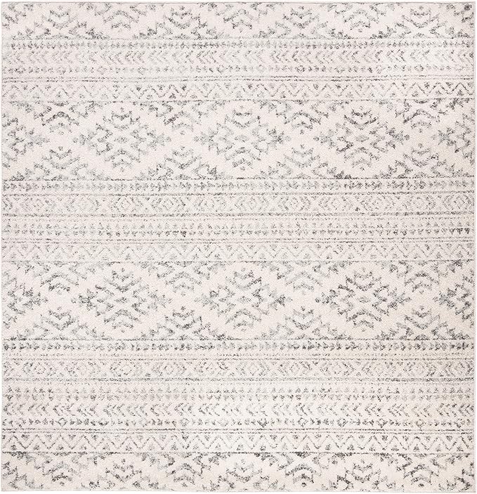 SAFAVIEH Tulum Collection Area Rug - 5' Square, Ivory & Grey, Moroccan Boho Tribal Design, Non-Shedding & Easy to Clean, Ideal for Living Room, Bedroom, Dining Space (TUL272A)