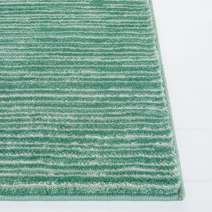 SAFAVIEH Vision Collection Runner Rug - 2'2" x 6', Light Green, Modern Ombre Design, Non-Shedding & Easy to Clean, Ideal for Entryway, Foyer, Bedroom (VSN606X)