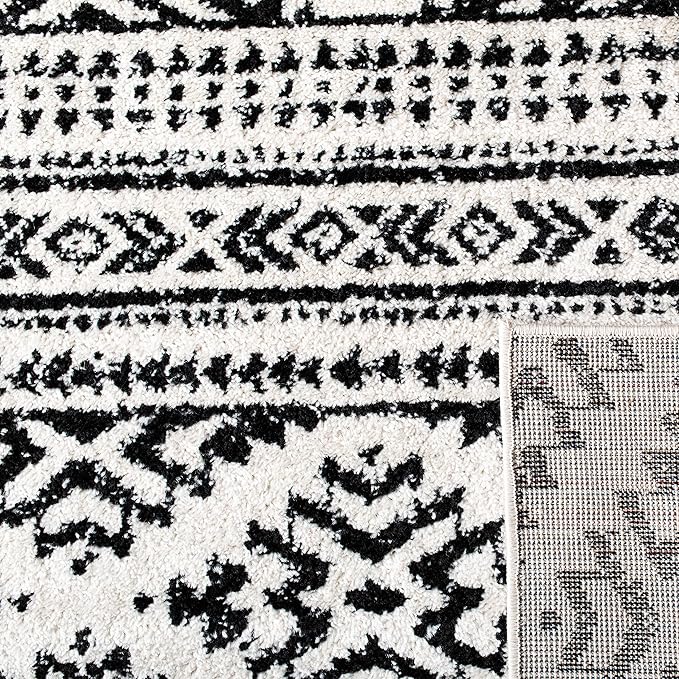 SAFAVIEH Tulum Collection Runner Rug - 2' x 13', Ivory & Black, Moroccan Boho Tribal Design, Non-Shedding & Easy to Clean, Ideal for Living Room, Hallway, Foyer, Bedroom (TUL272B)